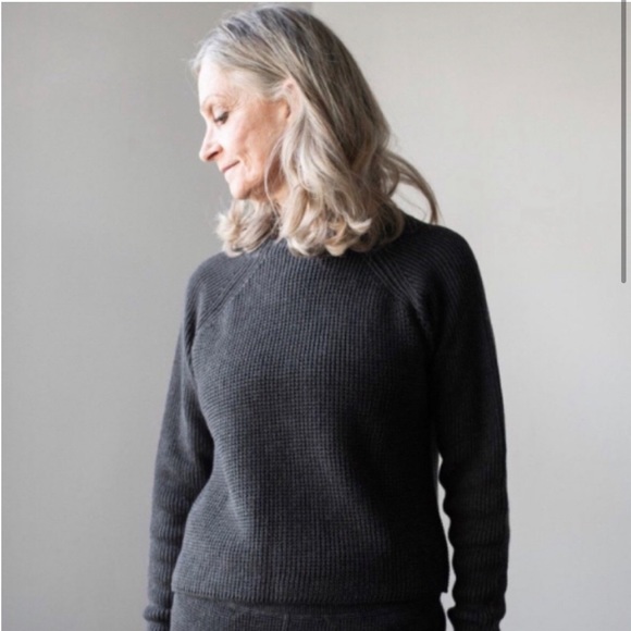 Lunya Pima cotton alpaca waffle knit sweater in Charcoal, sz L - Picture 1 of 11